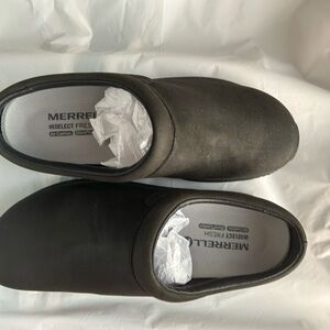Merrell Women's Black Mules